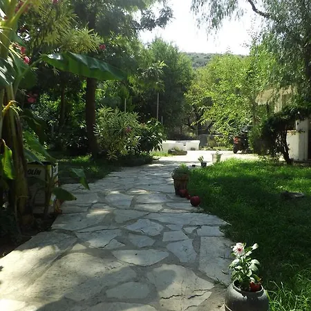 Narli Bed & Breakfast *